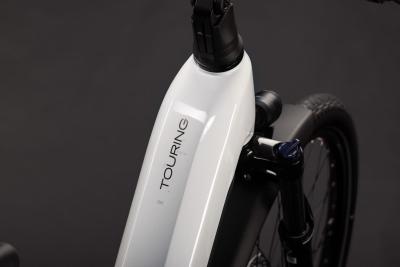Cube Touring Hybrid ONE 600 metallicwhite'n'chrome Gr&ouml;&szlig;e: Easy Entry 58 cm Produktbild 1